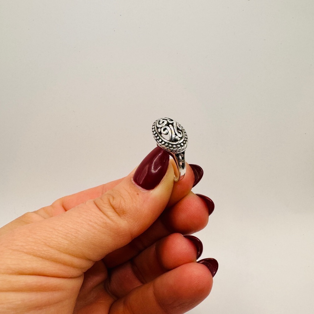 Elegant Vintage Silver Women's Scroll Ring